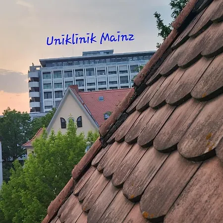 An Der Universitaetsklinik *