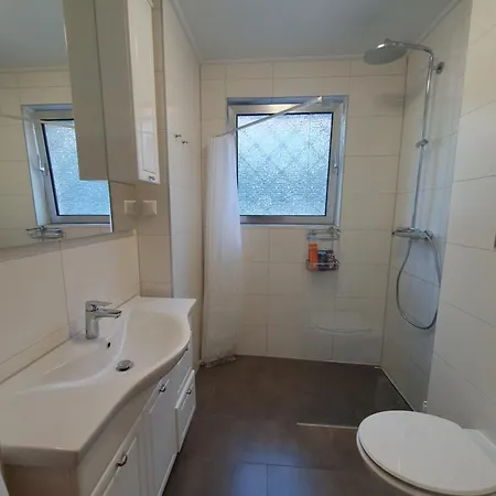 An Der Universitaetsklinik Homestay *